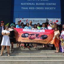 สโมสรโรตารีจตุจักร-สโมสรโรตารีกรุงเทพสุวรรณภูมิ-เพื่อนนายกสโมสรโรตารีรุ่น111 และพันธมิตร  จัดกิจกรรมบริจาคโลหิต “ปาร์ตี้หลั่งเลือด” เ