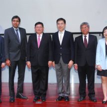 จุฬาฯ ร่วมกับภาครัฐและเอกชน เปิดหลักสูตรออนไลน์แห่งแรกของประเทศไทยมุ่งเสริมสร้างทักษะใหม่ให้แก่บุคลากรหวังกระตุ้นอุตสาหกรรมไทยให้ปรับตัวเพื่อรองรับการเปลี่ยนแปลงในยุคอุตสาหกรรม 4.0