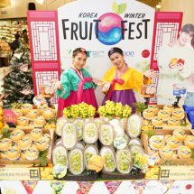 วัชมนฟู้ดผู้นำเข้าผลไม้เกรดพรีเมี่ยมอันดับ 1 ของประเทศไทยจับมือ กูร์เมต์ มาร์เก็ต และ เอที เซ็นเตอร์ แบงค็อก จัดงาน “Korean Fruits Winter Festival”ยกขบวนผลไม้ฤดูหนาวจากประเทศเกาหลี ส่งตรงถึงมือผู้บริโภคชาวไทย