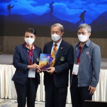 คณบดีศิริราช ร่วมกับกระทรวงสาธารณสุข ระดมสมอง หาโอกาสในช่วงวิกฤติ มองโรครอบด้าน สร้างระบบวิธีสู้ภัยคุกคามปัจจุบันถึงอนาคต