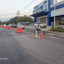 ชาวบ้านหนองบัวลำภูเซ็ง ถนนซ่อมทั้งปี ตั้งคำถามคุณภาพถนนอยู่ตรงไหน?