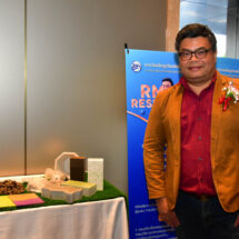 มทร.ธัญบุรี เจ๋ง! คิดค้นกระถางรักษ์โลกจากวัสดุชีวมวล สร้างรายได้ ลด PM 2.5