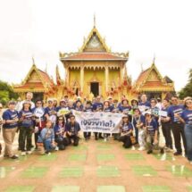 คาราวาน “อีสานสัญจรฯ” เคลื่อนขบวนส่งมอบกำลังใจและสิ่งของบริจาค เยียวยาผู้ประสบภัยชายแดนศรีสะเกษ-สุรินทร์