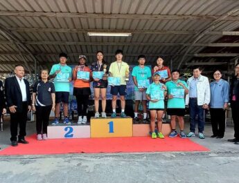 “น้องแชมป์-น้องปามล์มี่” สองพี่น้องตระกูล”พูลผล” กวาด 5 แชมป์กลับบ้านที่พิษณุโลก ในการแข่งขันกีฬา”ซอฟท์เทนนิสเพื่อความเป็นเลิศ ครั้งที่ 1″ ประจำปี 2569 ที่สนามเทนนิสมหาวิทยาลัยการกีฬาแห่งชาติ วิทยาเขตสมุทรสาคร