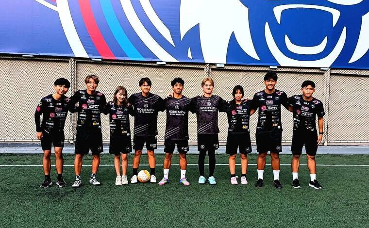 “TAKUYA” ครีเอเตอร์ญี่ปุ่นหนึ่งเดียวในบอลโลก 2026 อินฟูกว่า 600 บัญชีเจ้าพ่อเทคนิคการเลี้ยงบอลระดับโลก เปิดคลินิกทักษะการเลี้ยงบอล ดึง “เต๋าดินโญ่” ร่วมเป็นผู้ฝึกสอน ชี้ เป็นสิ่งที่เด็กไทยยังขาด ต้องเน้นเพื่อไประดับโลก