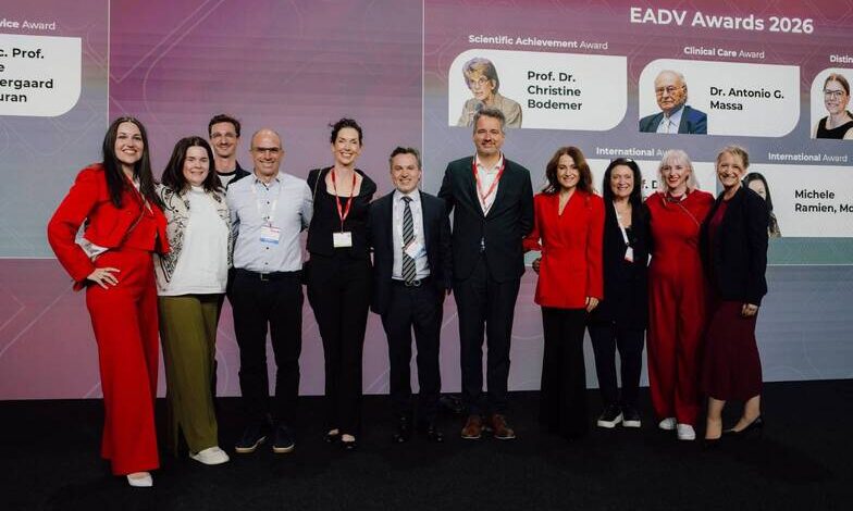 ไบเออร์สด๊อรฟ ตอกย้ำความเป็นผู้นำด้าน Skin Science บนเวที EADV Congress 2026นำเสนอแนวคิดใหม่ของการดูแลผิวเป็นสิวต่อประชาคมแพทย์ผิวหนังระดับโลก