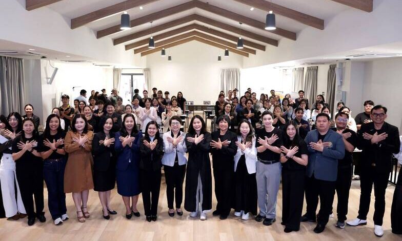 กองทุนพัฒนาสื่อฯ ร่วมกับมหาวิทยาลัยธรรมศาสตร์ เปิดตัวหลักสูตรออนไลน์ “Kru Kids ทันสื่อ” บน TMF MOOC ยกระดับครูประถมฯ สร้างห้องเรียนรู้เท่าทันสื่อ